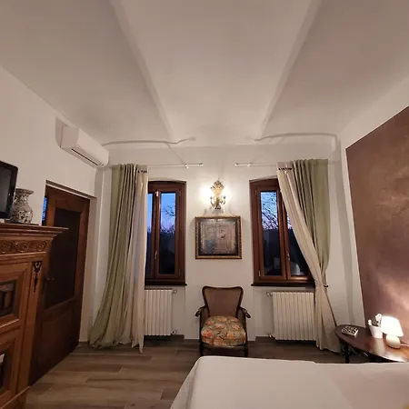 Oda ve Kahvaltı Bb60 Asti