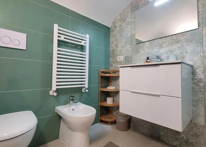 Bb60 Oda ve Kahvaltı Asti